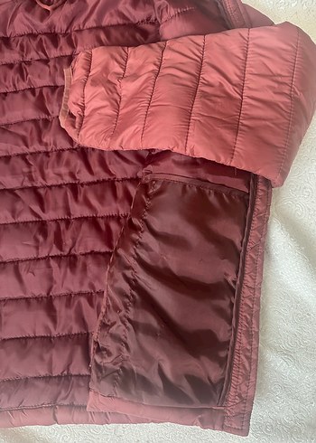 Pull and Bear Kiremit Rengi Kapüşonlu Fermuarlı Kadın Mont - Görsel 3