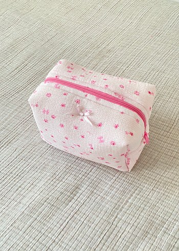 Pembe Fermuarlı Kadın Makyaj Çantası