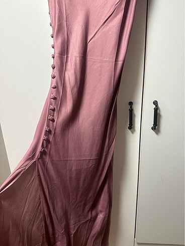 Zara Zara saten elbise