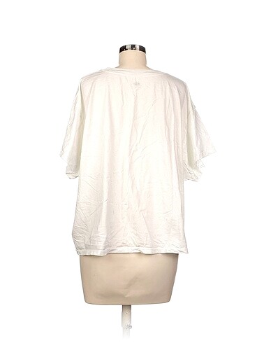 Levis T-shirt %70 İndirimli. - Görsel 3