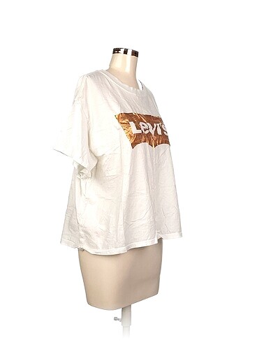 Levis T-shirt %70 İndirimli. - Görsel 2
