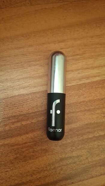 Flormar Lightweight lip powder -017 This Night-