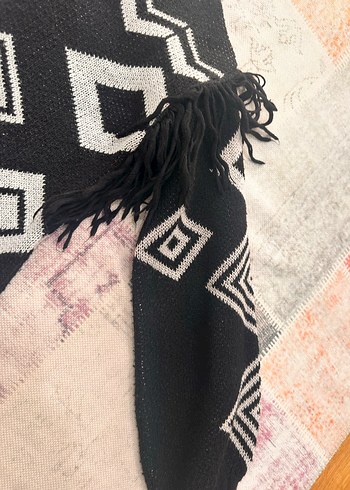 LCW Bohem Siyah Desenli Triko Kadın Kazak - Görsel 4