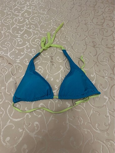 Bikini üst