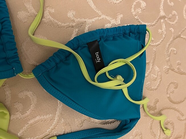 m Beden Bikini üst