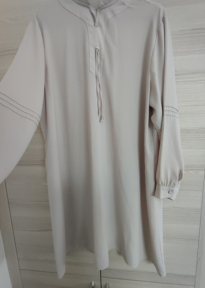 Yazlık krem tunik 54 beden - Görsel 2