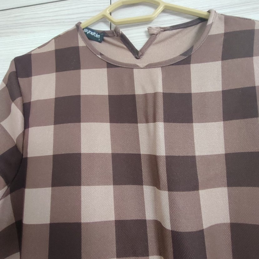 Kahverengi Kareli Tunik. 1 numara38-42 beden aralığında uyumlu - Görsel 2