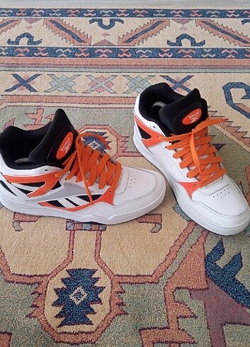 41 Beden Reebok Classics Deri