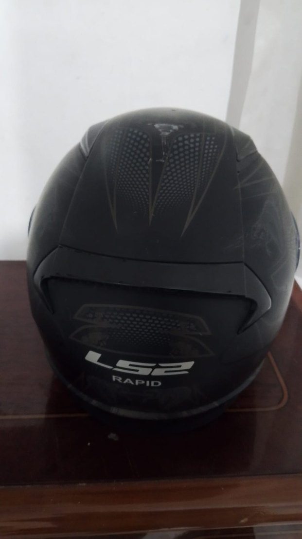 LS2 Siyah Baskılı Motosiklet Kaskı - Görsel 3