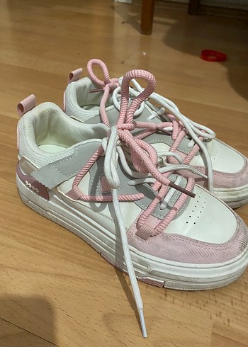 Diğer Pastel Pembe Beyaz Sneaker