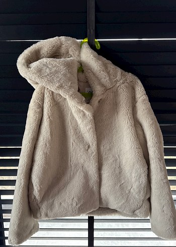 ZARA Bej Peluş Kapüşonlu Mont 9-10 yaş