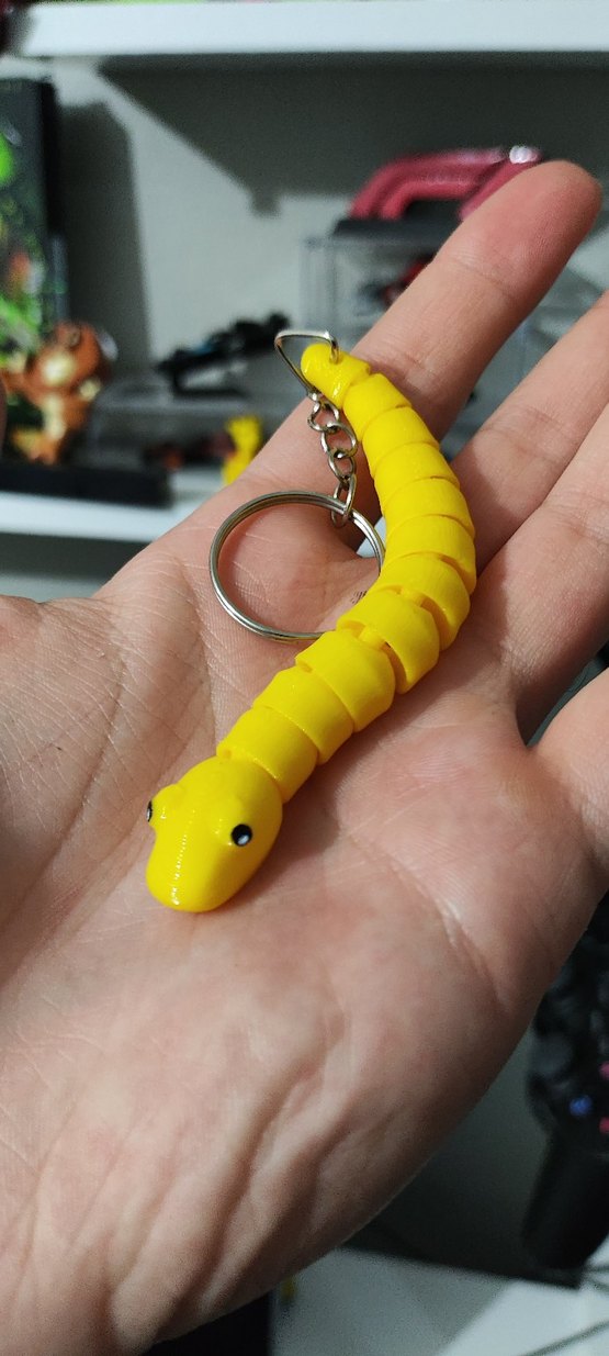 Sarı Zincir Detaylı yılan Anahtarlık - Görsel 2