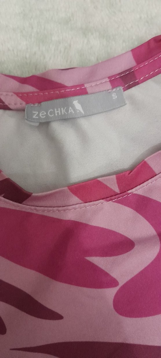 Pembe Desenli Kolsuz Mini Atlet - Görsel 2