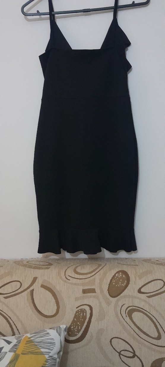 Siyah mini V Yaka Fırfırlı Kadın Elbise - Görsel 2