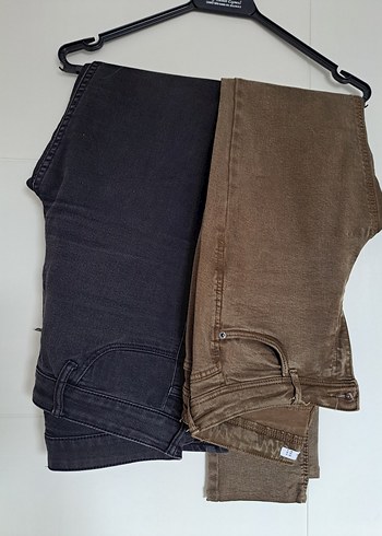 siyah h&m yeşil olan Zara pantolon ikisi gönderilecek