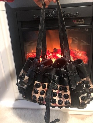 Burberry deri orjinal