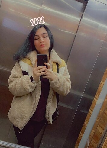 Bershka mont
