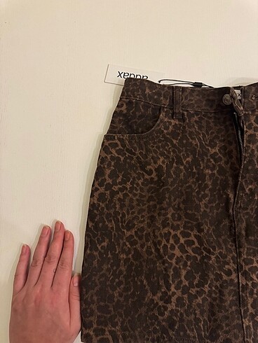 Leopar kot etek
