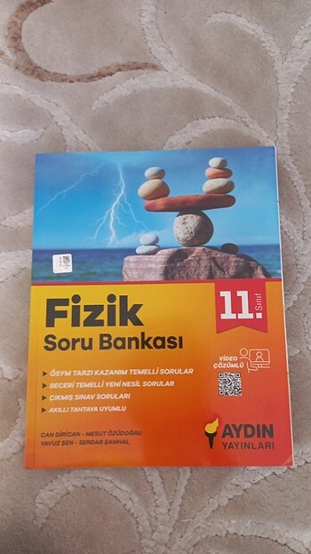 Aydın konu anlatımlı 11.sınıf fizik test kitabı