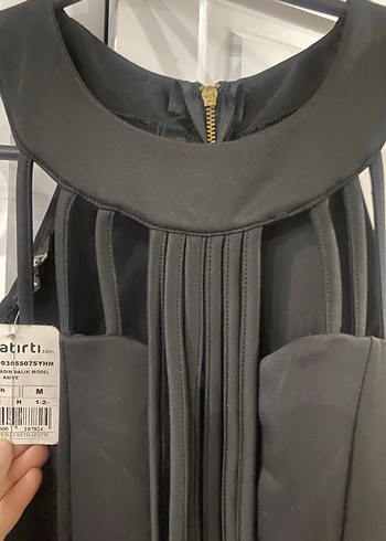 Siyah Yüksek Yakalı Uzun Kadın Abiye Elbise - Görsel 4