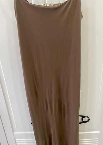 Gül kurusu Uzun İp Askılı Saten Elbise - Görsel 2