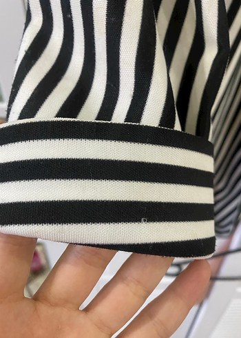 Kadın Siyah Beyaz Çizgili Midi Blazer - Görsel 2