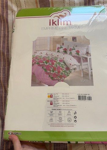 Diğer İklim Baskılı Pembe Pike Takımı