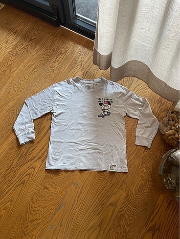 Zara Tshirth