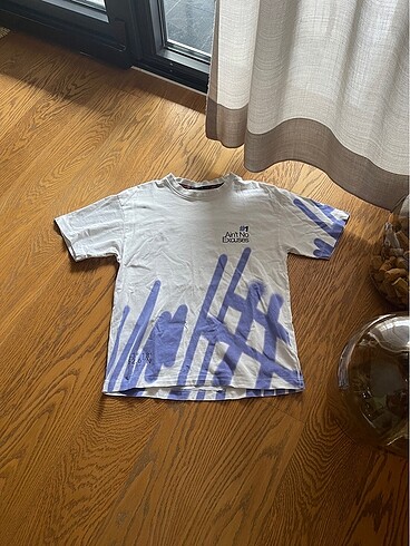 Zara Tshirth