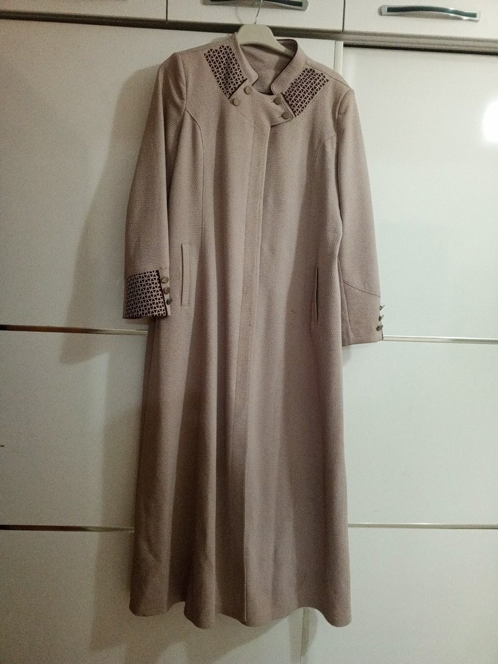 Düğmeli pudra renkli uzun pardesü mevsimlik - Görsel 2