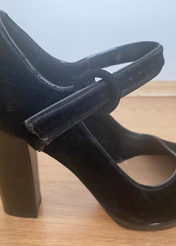 Desa Siyah Süet Platform Topuklu Kadın Stiletto