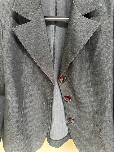 Kısa blazer ceket