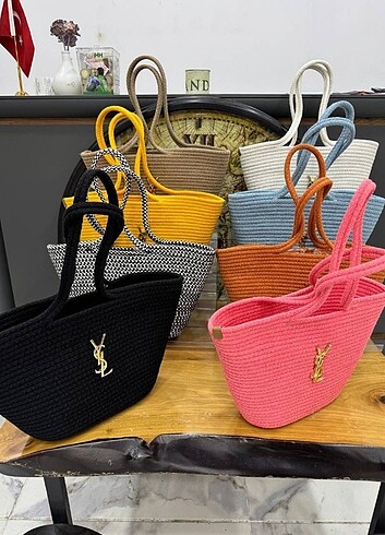 Yves Saint Laurent Çanta