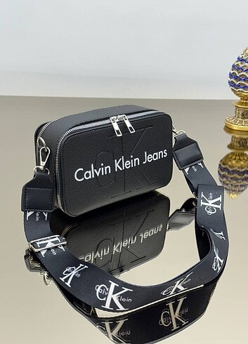 Calvin Klein Çanta