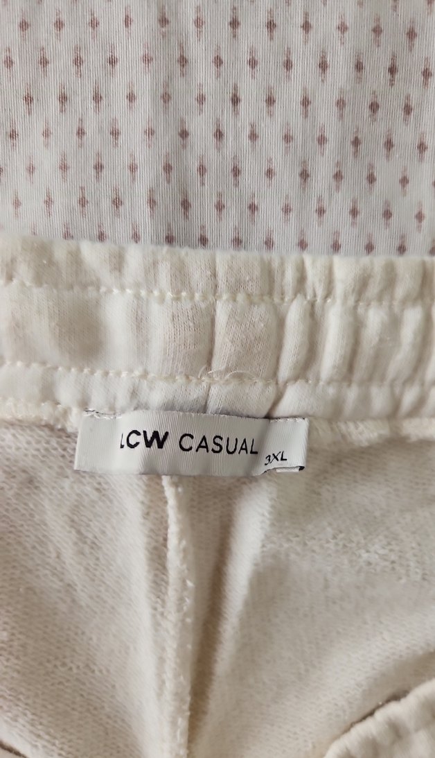 Kadın Beyaz Bol Kesim eşofman altı - Görsel 3