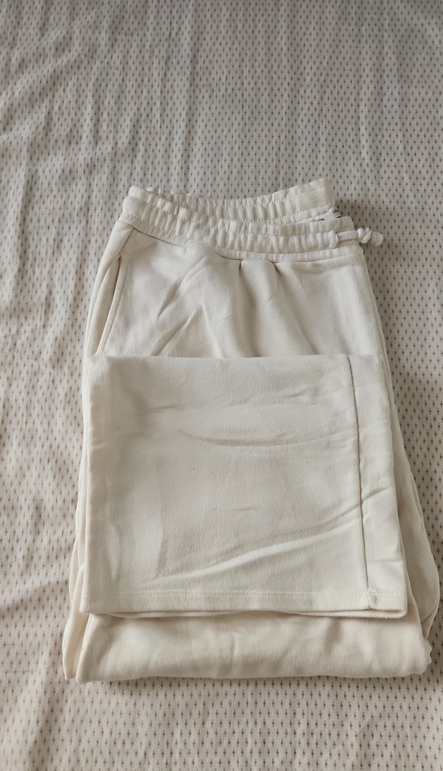 Kadın Beyaz Bol Kesim eşofman altı - Görsel 4