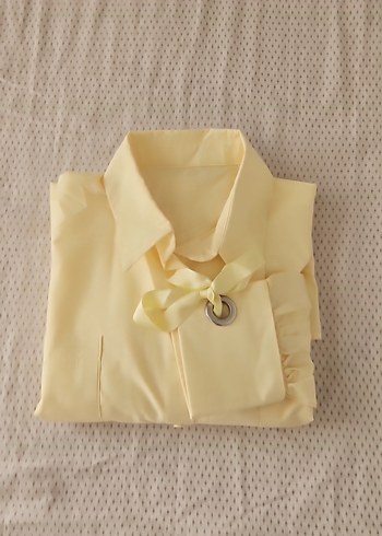 Sarı Düğmeli Kadın Gömlek - Görsel 5