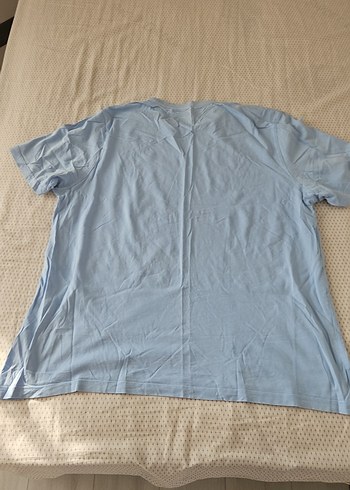 açık mavi kadın tişörtü - Görsel 2