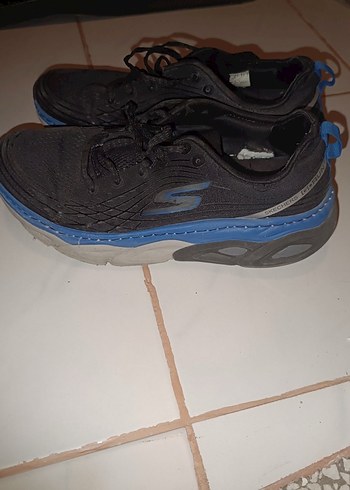 Skechers erkek ayakkabı 42 numara orijinal