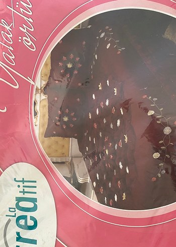 Merinos İşlemeli ParlakMavi yorgan