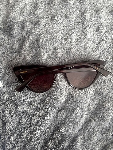 Beden VOGUE CAT EYE GÜNEŞ GÖZLÜĞÜ