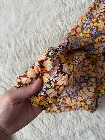 Çiçekli mini elbise - Görsel 4