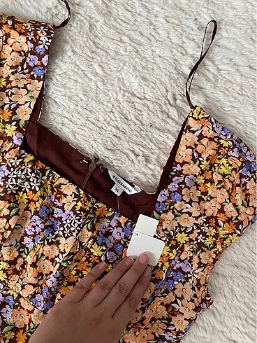 Çiçekli mini elbise - Görsel 3