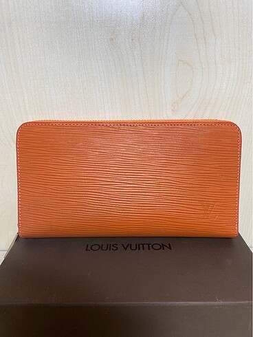 Louis Vuitton Kadın Cüzdan