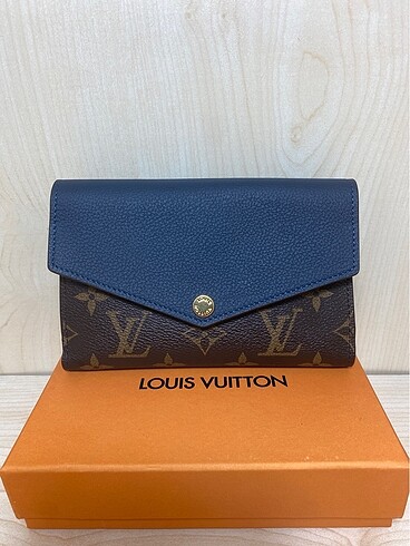 Louis Vuitton Kadın Cüzdan