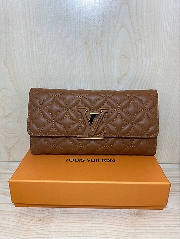 Louis Vuitton Kadın Cüzdan