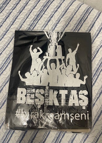 s Beden Siyah Baskılı Erkek Spor Tişörtü