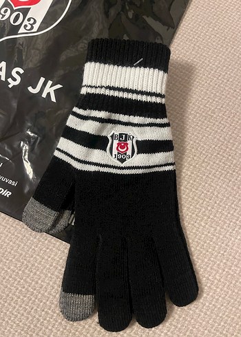 Beşiktaş Unisex Nakışlı Örgü Siyah Eldiven - Görsel 6