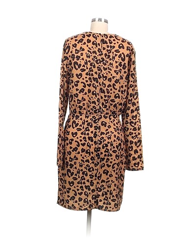 Trendyol & Milla Kısa Elbise %70 İndirimli. - Görsel 3