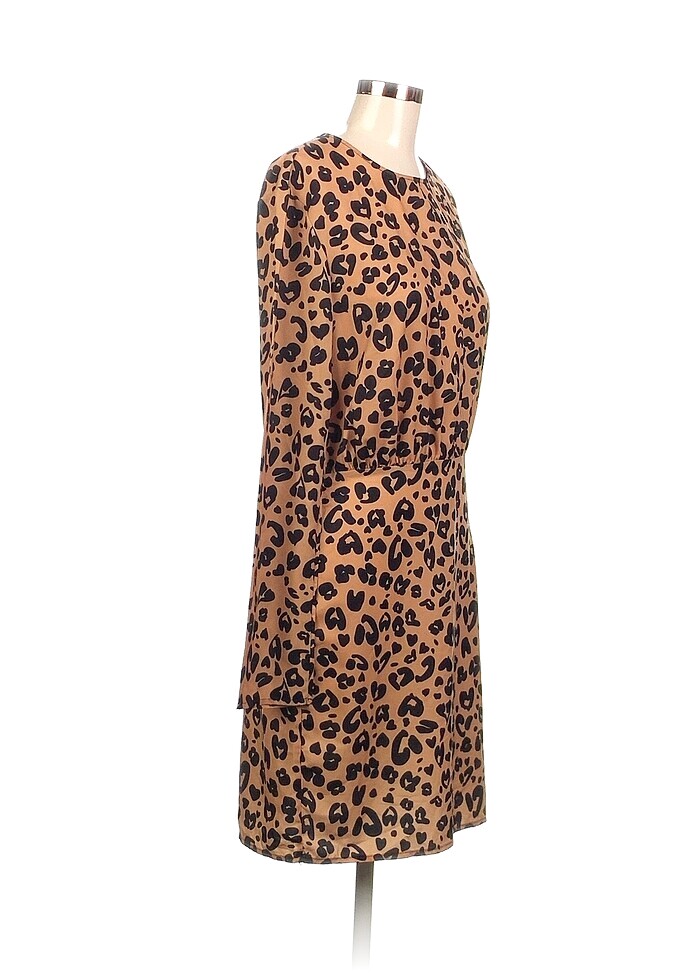 Trendyol & Milla Kısa Elbise %70 İndirimli. - Görsel 2